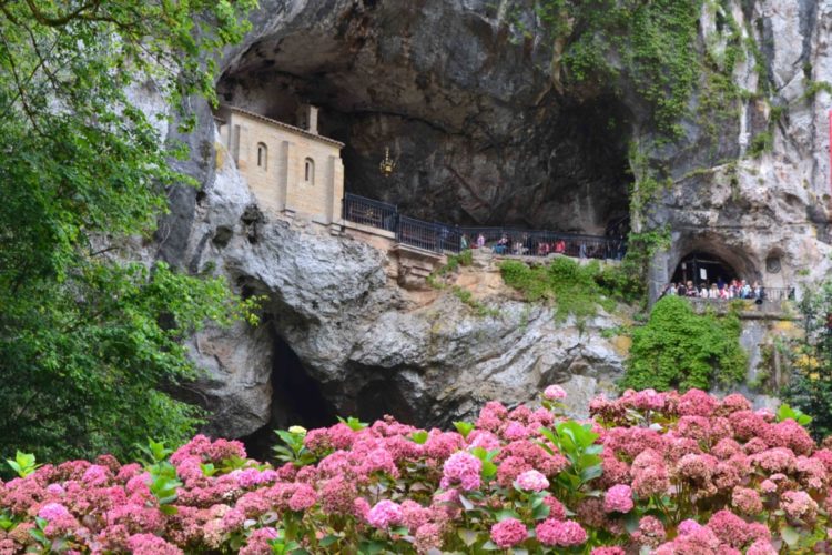 Igreja de Covadonga